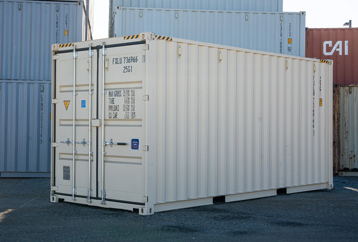 Compact shipping container, clean condition
